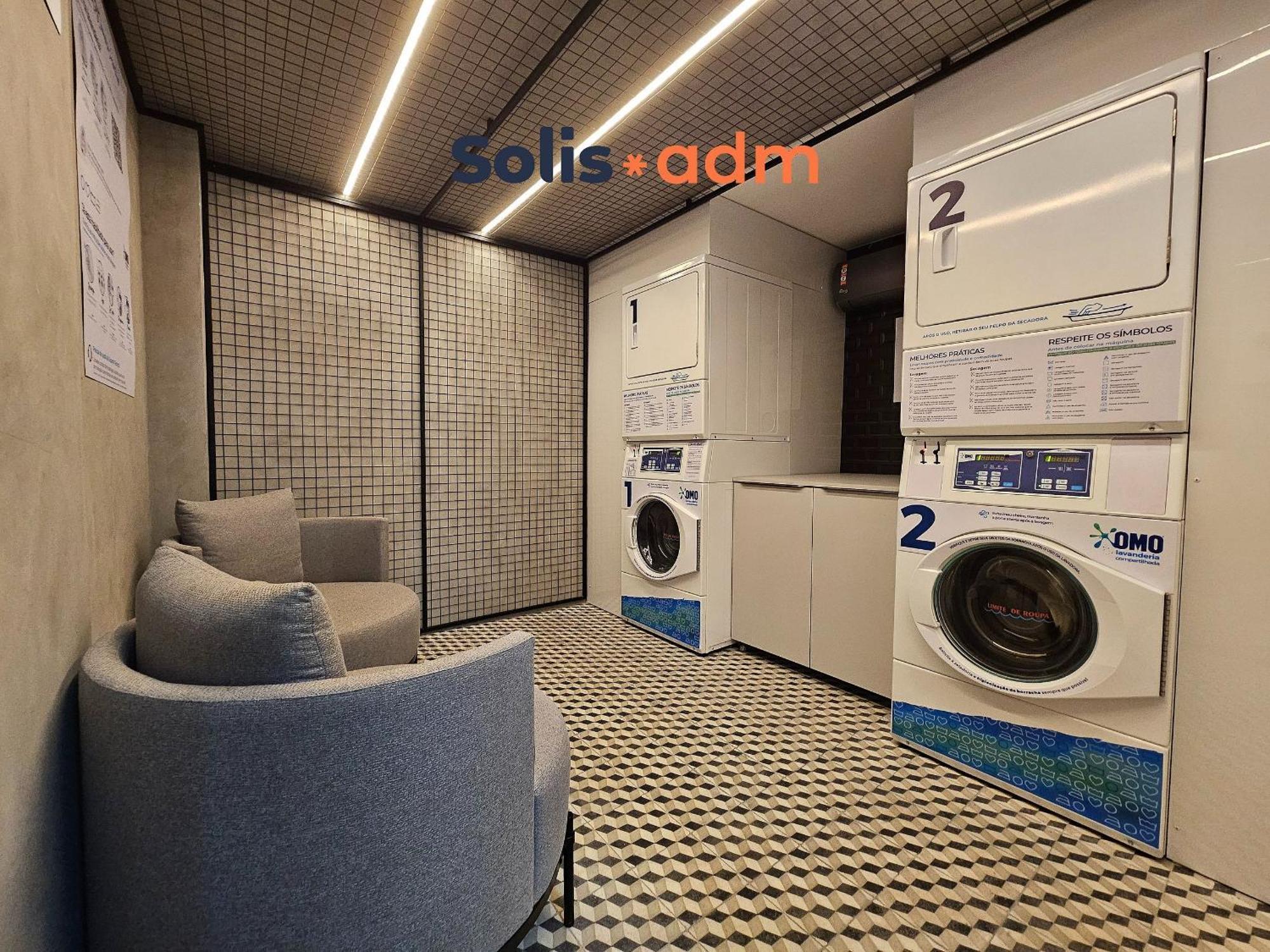 Espacoso E Confortavel A 50m Da Apartamento